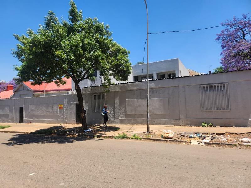 16 Bedroom Property for Sale in Bellevue Gauteng