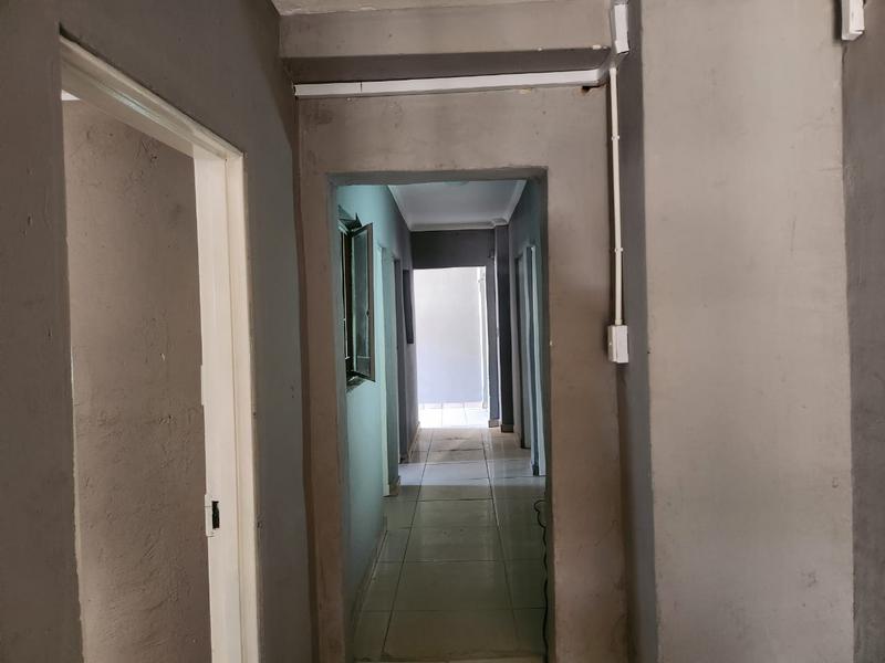 16 Bedroom Property for Sale in Bellevue Gauteng