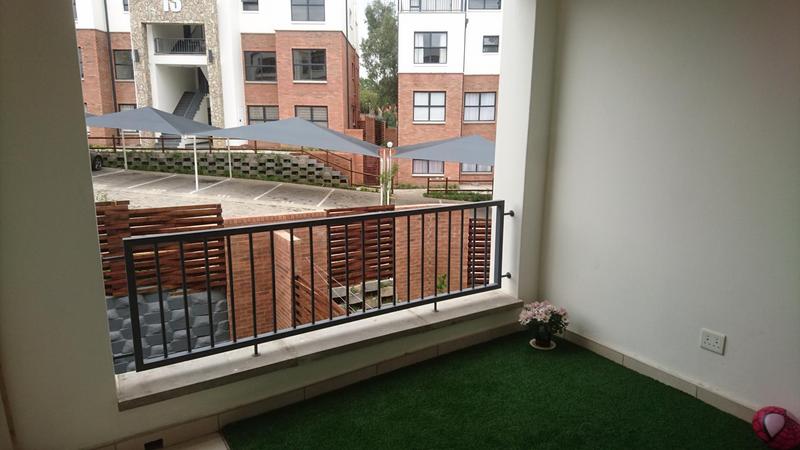 To Let 3 Bedroom Property for Rent in Olivedale Gauteng