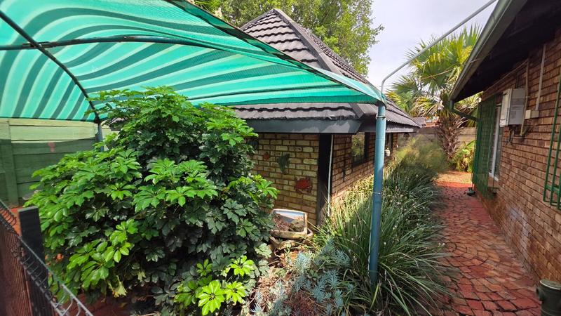 3 Bedroom Property for Sale in Doornpoort Gauteng