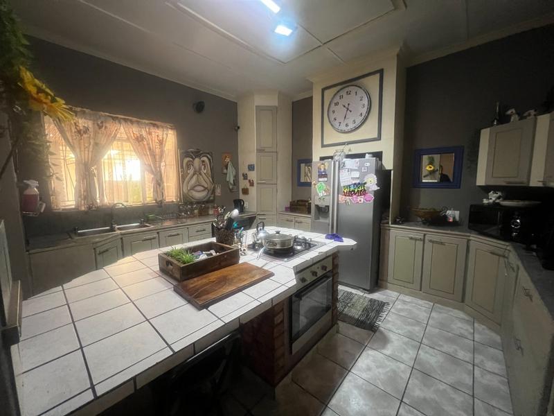 3 Bedroom Property for Sale in Pretoria Gardens Gauteng