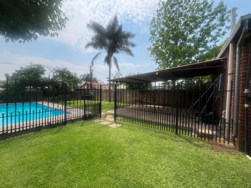 3 Bedroom Property for Sale in Pretoria Gardens Gauteng