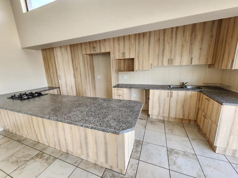 3 Bedroom Property for Sale in Meyerton Central Gauteng