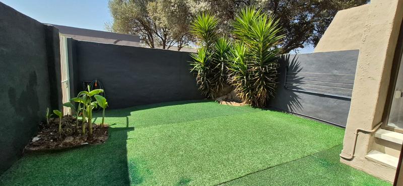 2 Bedroom Property for Sale in Meyerton Central Gauteng