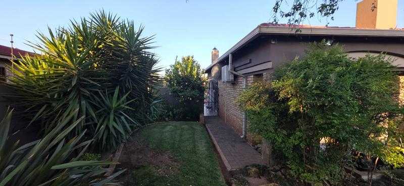 4 Bedroom Property for Sale in Vanderbijlpark SE 4 Gauteng