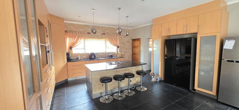 4 Bedroom Property for Sale in Vanderbijlpark SE 4 Gauteng
