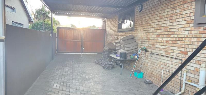 4 Bedroom Property for Sale in Vanderbijlpark SE 4 Gauteng