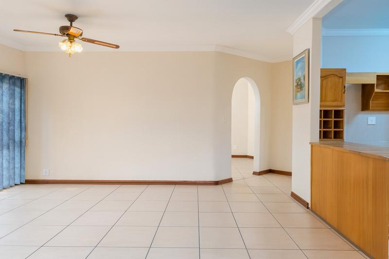 4 Bedroom Property for Sale in Elardus Park Gauteng