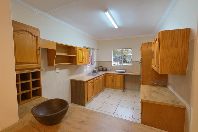 4 Bedroom Property for Sale in Elardus Park Gauteng