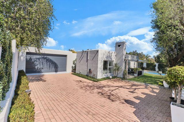 3 Bedroom Property for Sale in Sunninghill Gauteng
