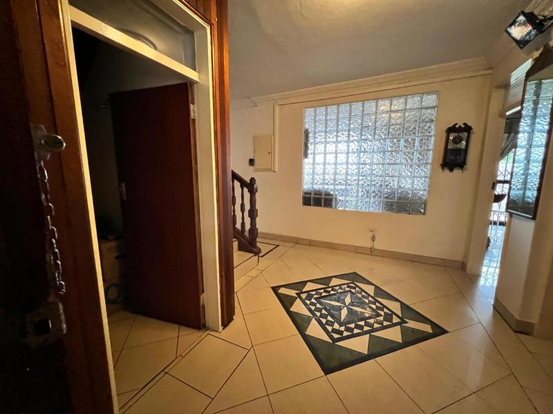 7 Bedroom Property for Sale in Laudium Gauteng