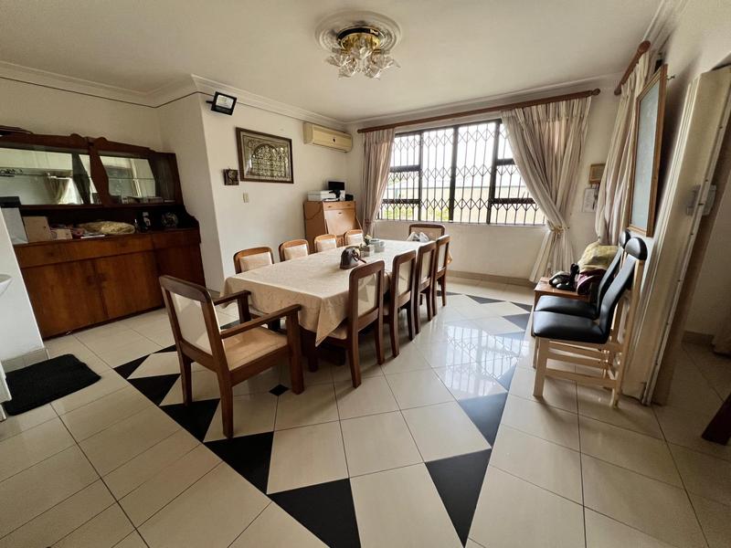 7 Bedroom Property for Sale in Laudium Gauteng