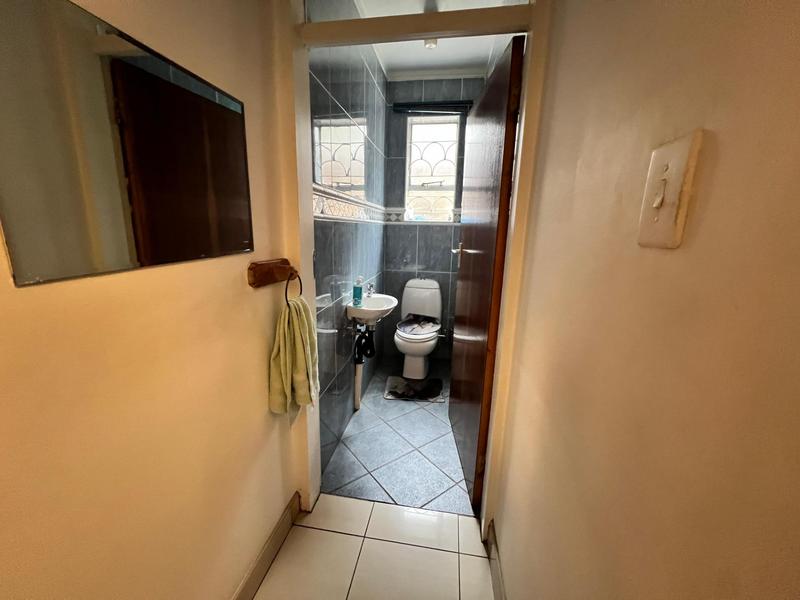 7 Bedroom Property for Sale in Laudium Gauteng