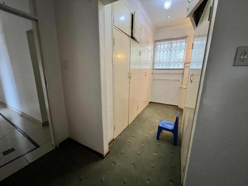 7 Bedroom Property for Sale in Laudium Gauteng