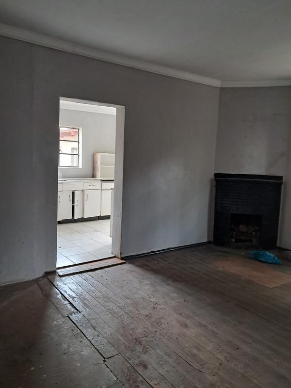 6 Bedroom Property for Sale in Springs Gauteng