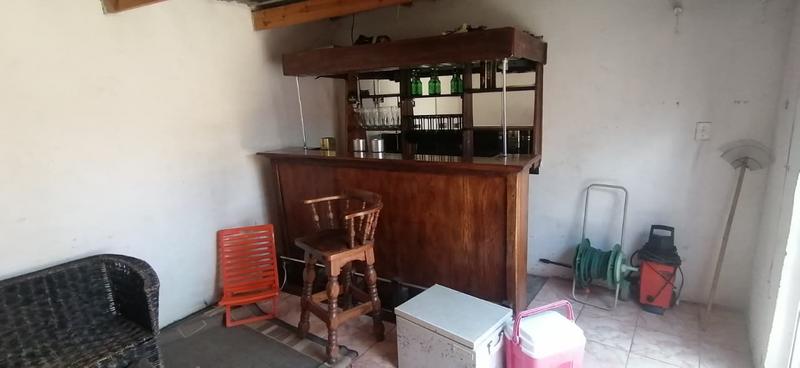 5 Bedroom Property for Sale in Tsakane Gauteng