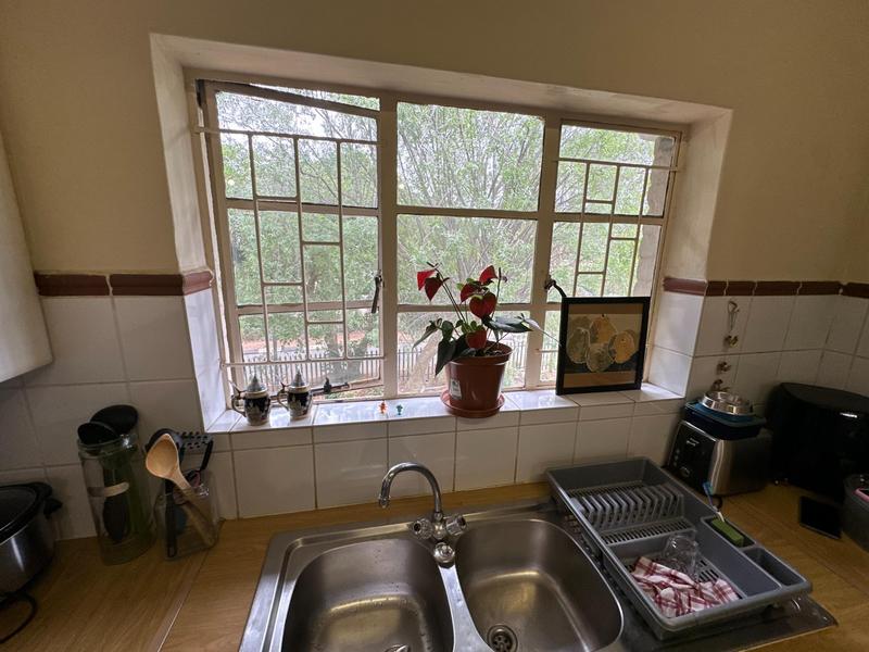 2 Bedroom Property for Sale in Lakeside Gauteng