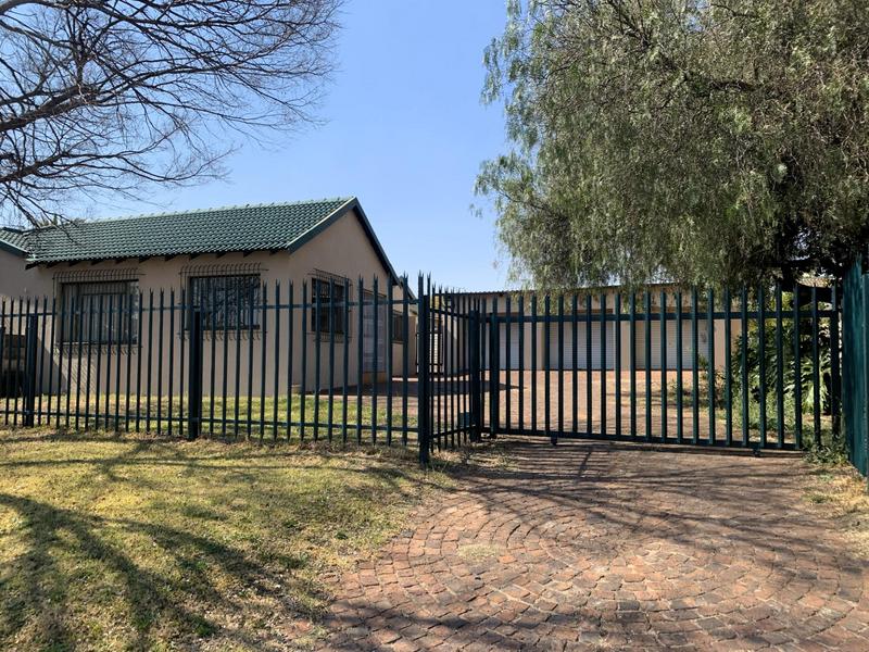 4 Bedroom Property for Sale in Elspark Gauteng