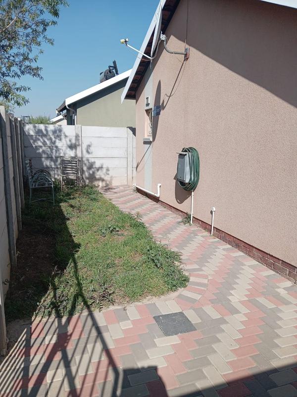2 Bedroom Property for Sale in Sky City Gauteng