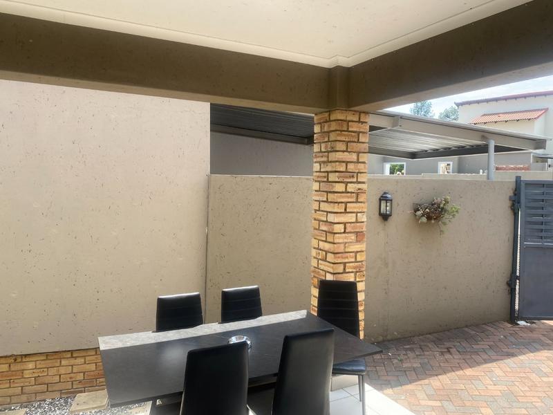 To Let 2 Bedroom Property for Rent in Craigavon Gauteng