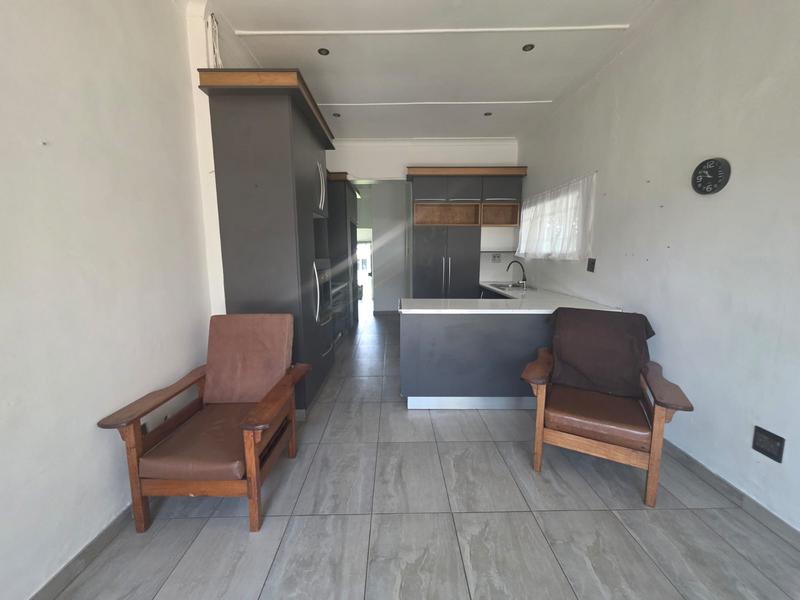 To Let 1 Bedroom Property for Rent in Elspark Gauteng
