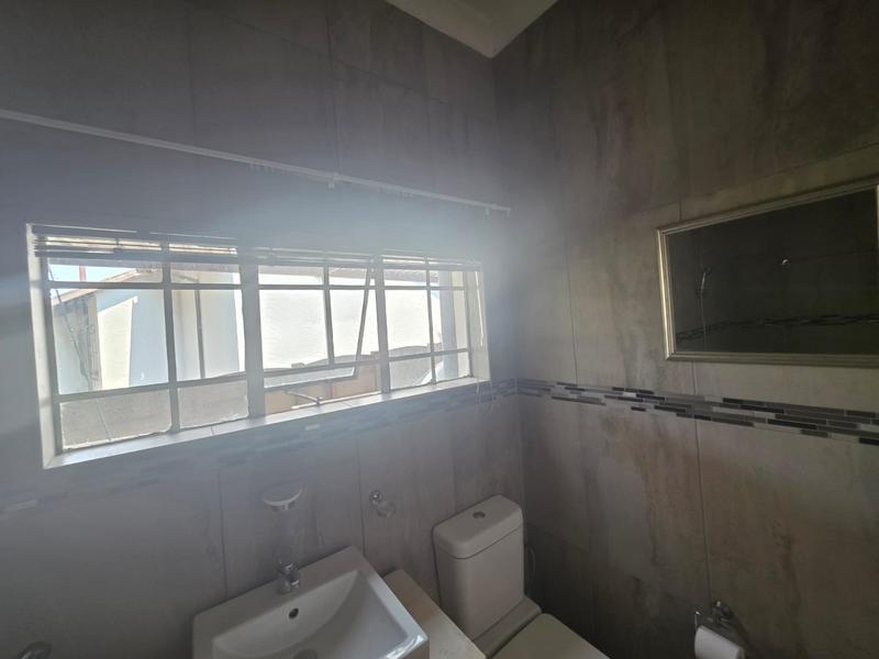 To Let 1 Bedroom Property for Rent in Elspark Gauteng