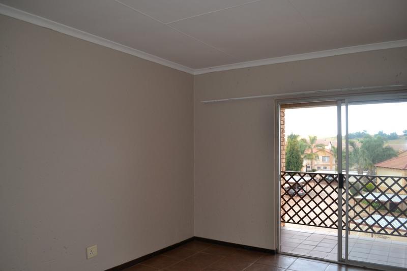 To Let 2 Bedroom Property for Rent in Sugar Bush Estate Gauteng