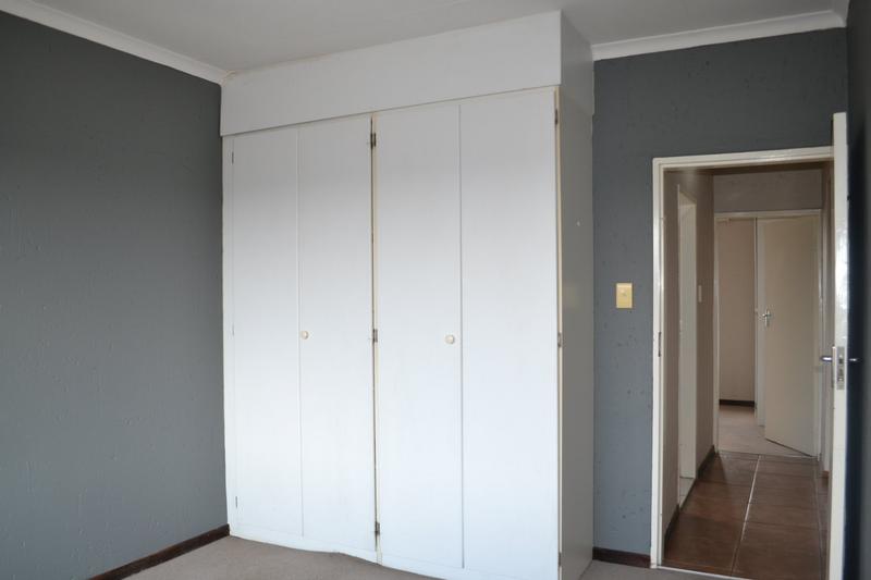 To Let 2 Bedroom Property for Rent in Sugar Bush Estate Gauteng