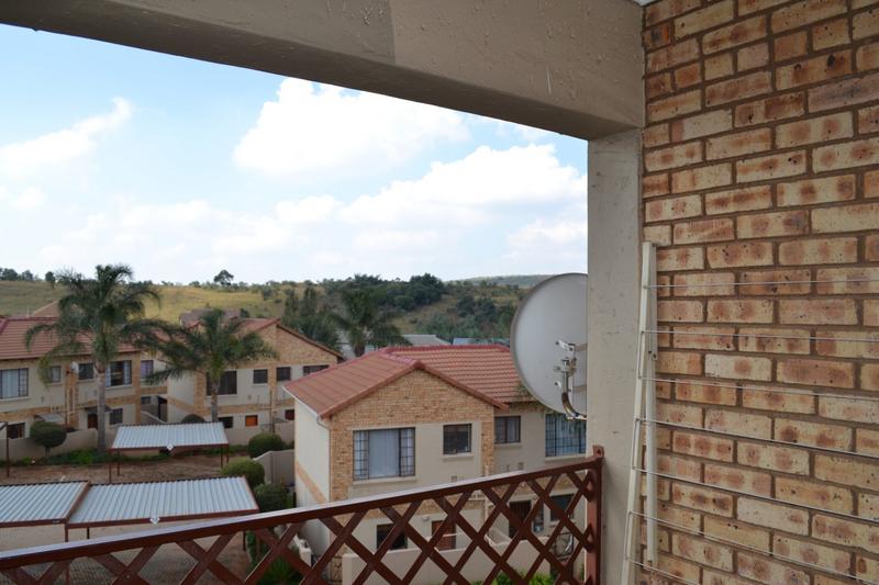 To Let 2 Bedroom Property for Rent in Sugar Bush Estate Gauteng