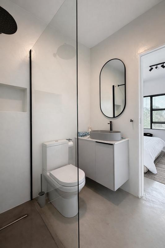 2 Bedroom Property for Sale in Waterkloof A H Gauteng