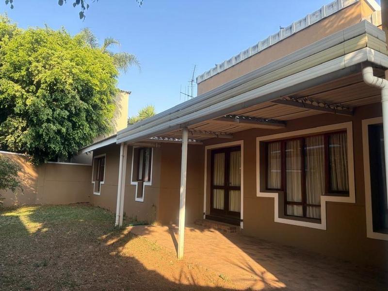 To Let 3 Bedroom Property for Rent in Waterkloof Ridge Gauteng