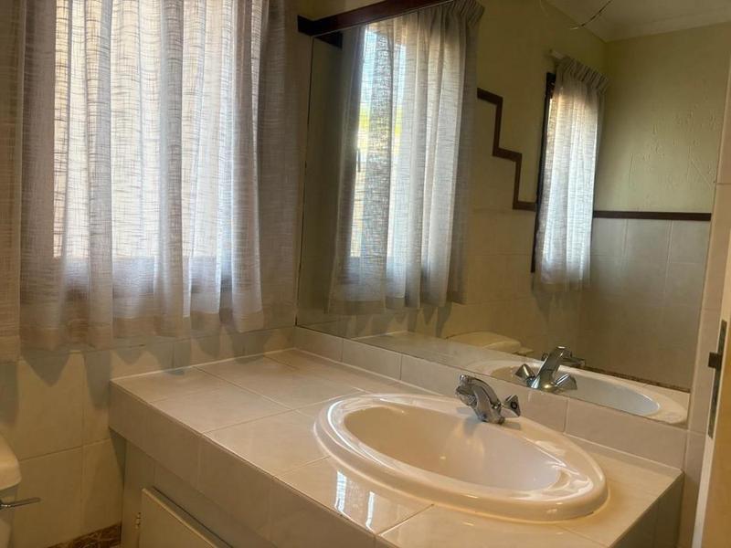 To Let 3 Bedroom Property for Rent in Waterkloof Ridge Gauteng