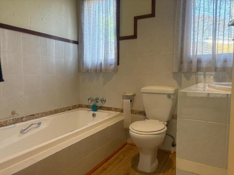 To Let 3 Bedroom Property for Rent in Waterkloof Ridge Gauteng