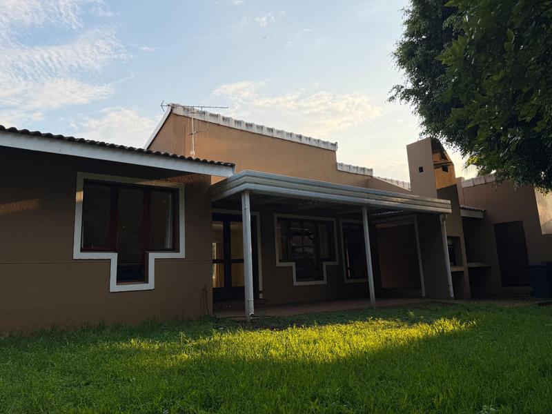 3 Bedroom Property for Sale in Waterkloof Ridge Gauteng
