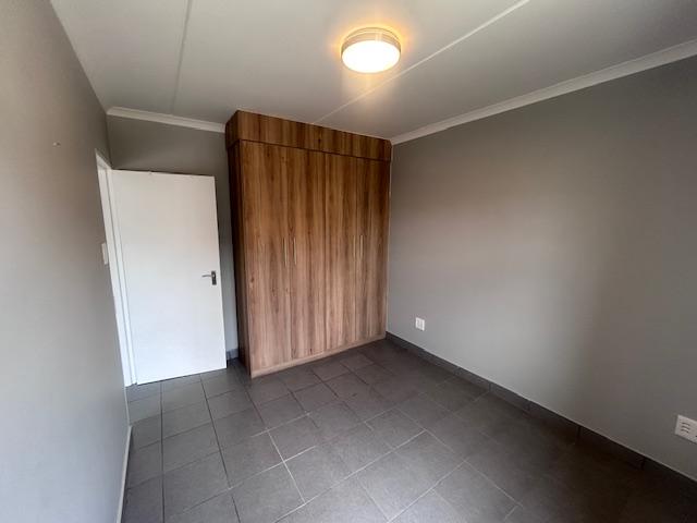 To Let 2 Bedroom Property for Rent in Equestria Gauteng
