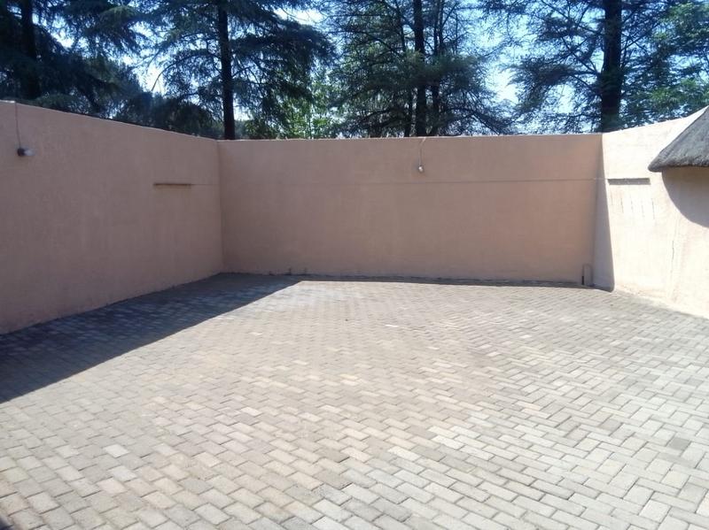 To Let 3 Bedroom Property for Rent in Roodia Gauteng