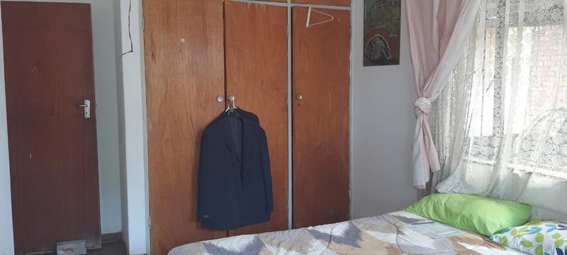 5 Bedroom Property for Sale in Pretoria Gardens Gauteng