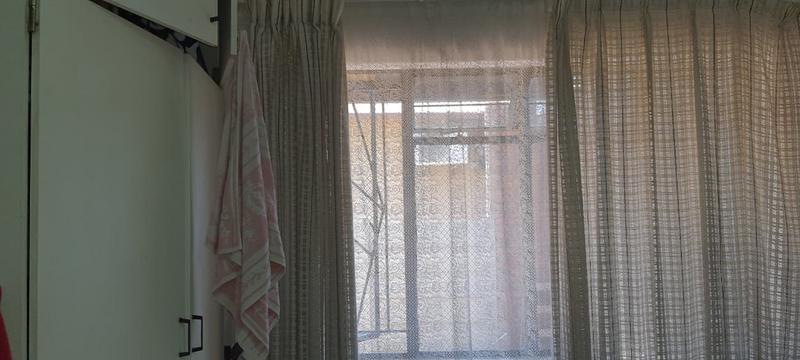 5 Bedroom Property for Sale in Pretoria Gardens Gauteng