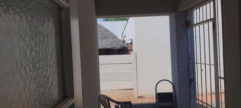 5 Bedroom Property for Sale in Pretoria Gardens Gauteng