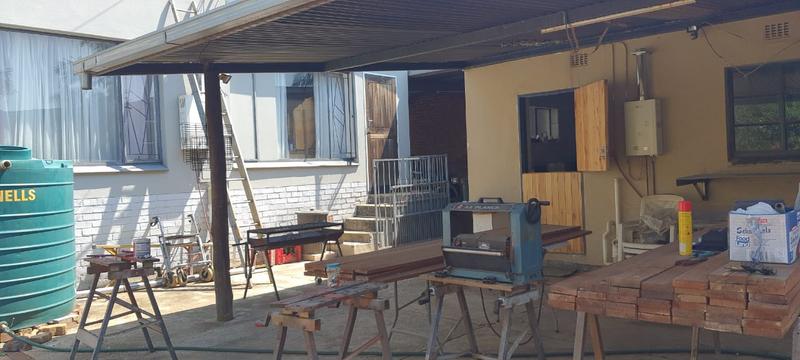 5 Bedroom Property for Sale in Pretoria Gardens Gauteng