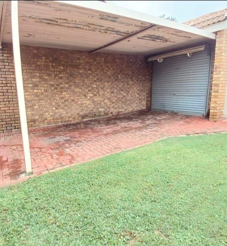 3 Bedroom Property for Sale in Vanderbijlpark SE 3 Gauteng