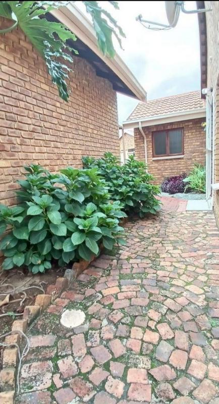 3 Bedroom Property for Sale in Vanderbijlpark SE 3 Gauteng