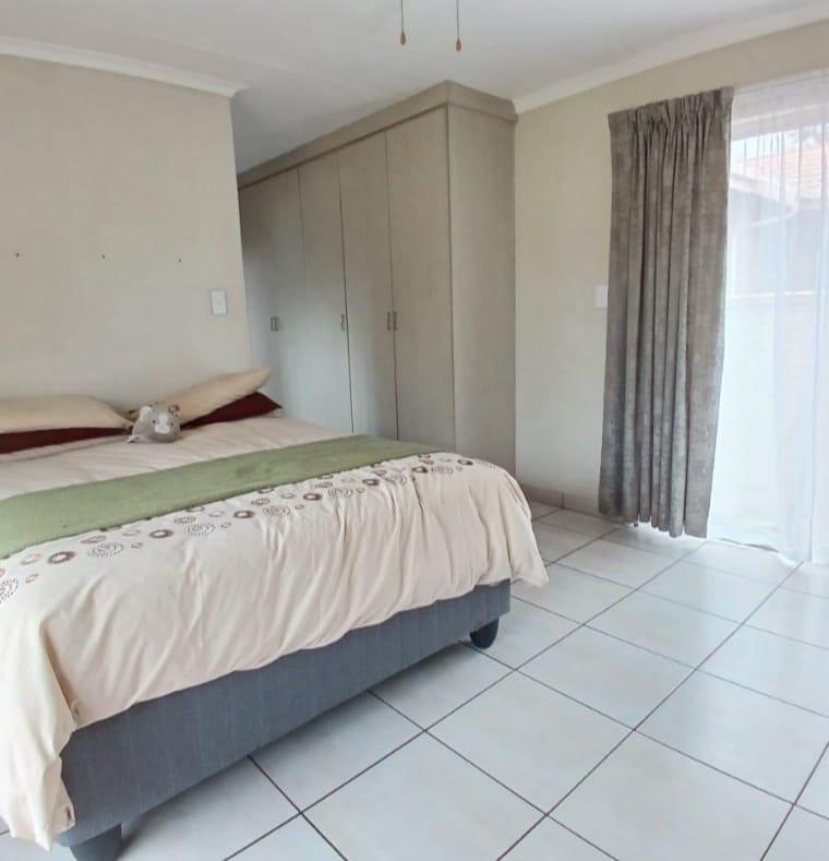 3 Bedroom Property for Sale in Vanderbijlpark SE 3 Gauteng