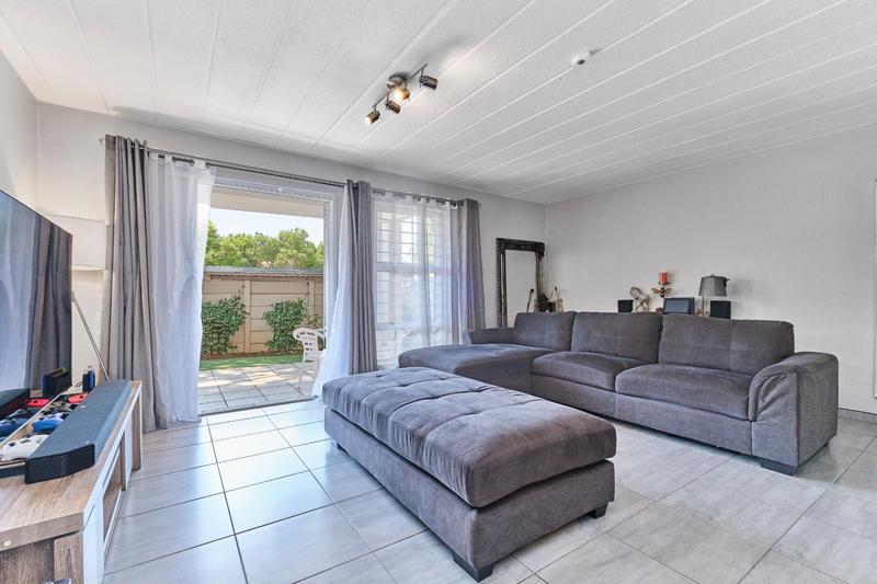 2 Bedroom Property for Sale in Rivonia Gauteng