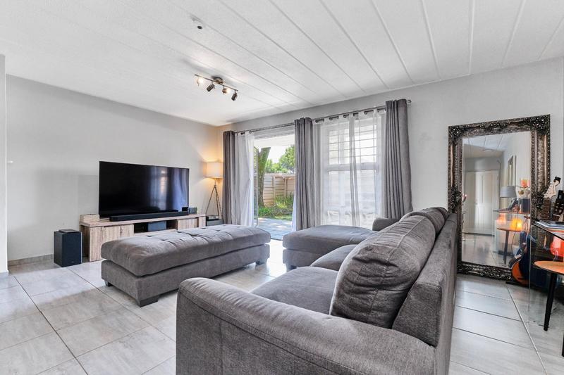 2 Bedroom Property for Sale in Rivonia Gauteng