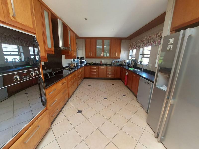 4 Bedroom Property for Sale in Vanderbijlpark SW 5 Gauteng