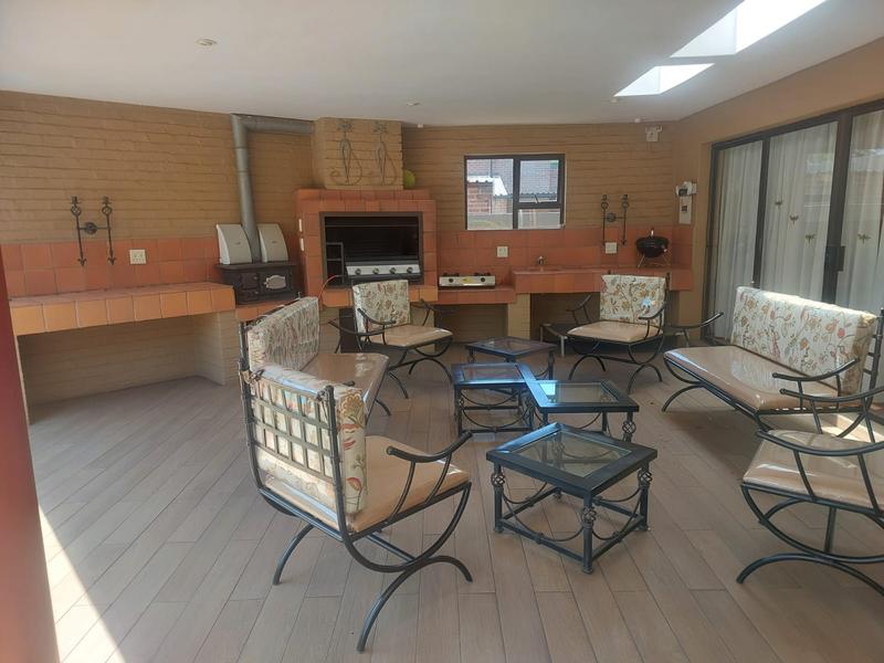 4 Bedroom Property for Sale in Vanderbijlpark SW 5 Gauteng