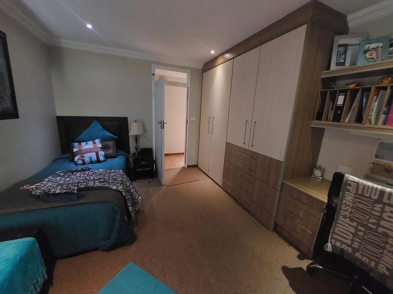 4 Bedroom Property for Sale in Vanderbijlpark SW 5 Gauteng