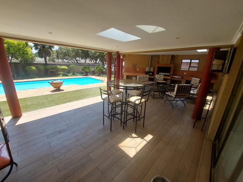 4 Bedroom Property for Sale in Vanderbijlpark SW 5 Gauteng