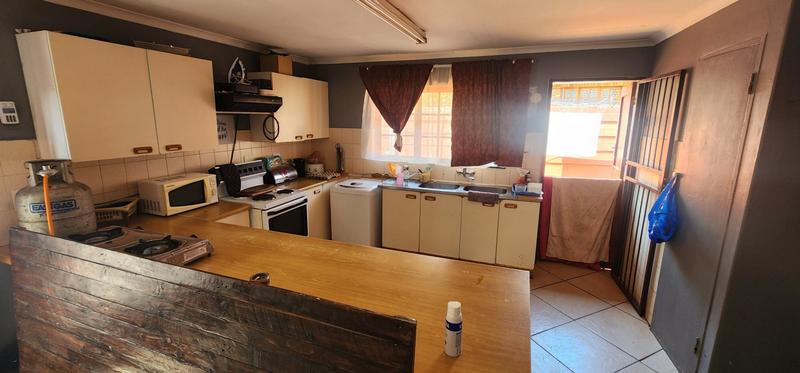 2 Bedroom Property for Sale in Theresa Park Gauteng